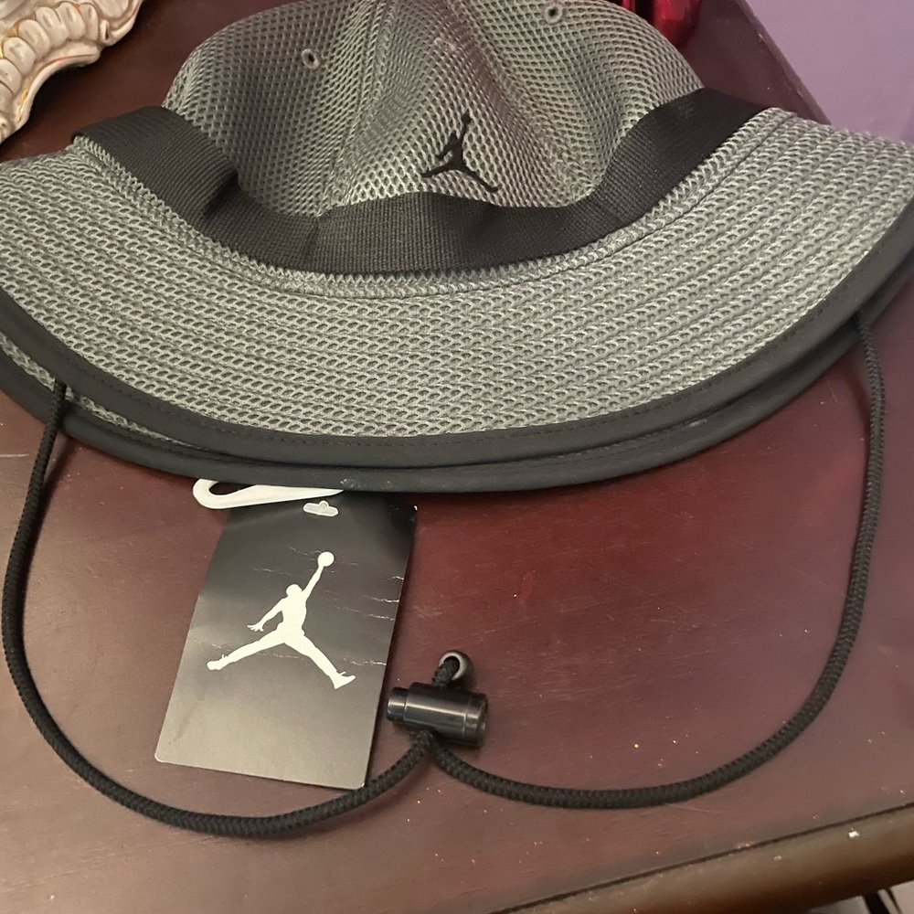 Gray Jordan Apex bucket hat